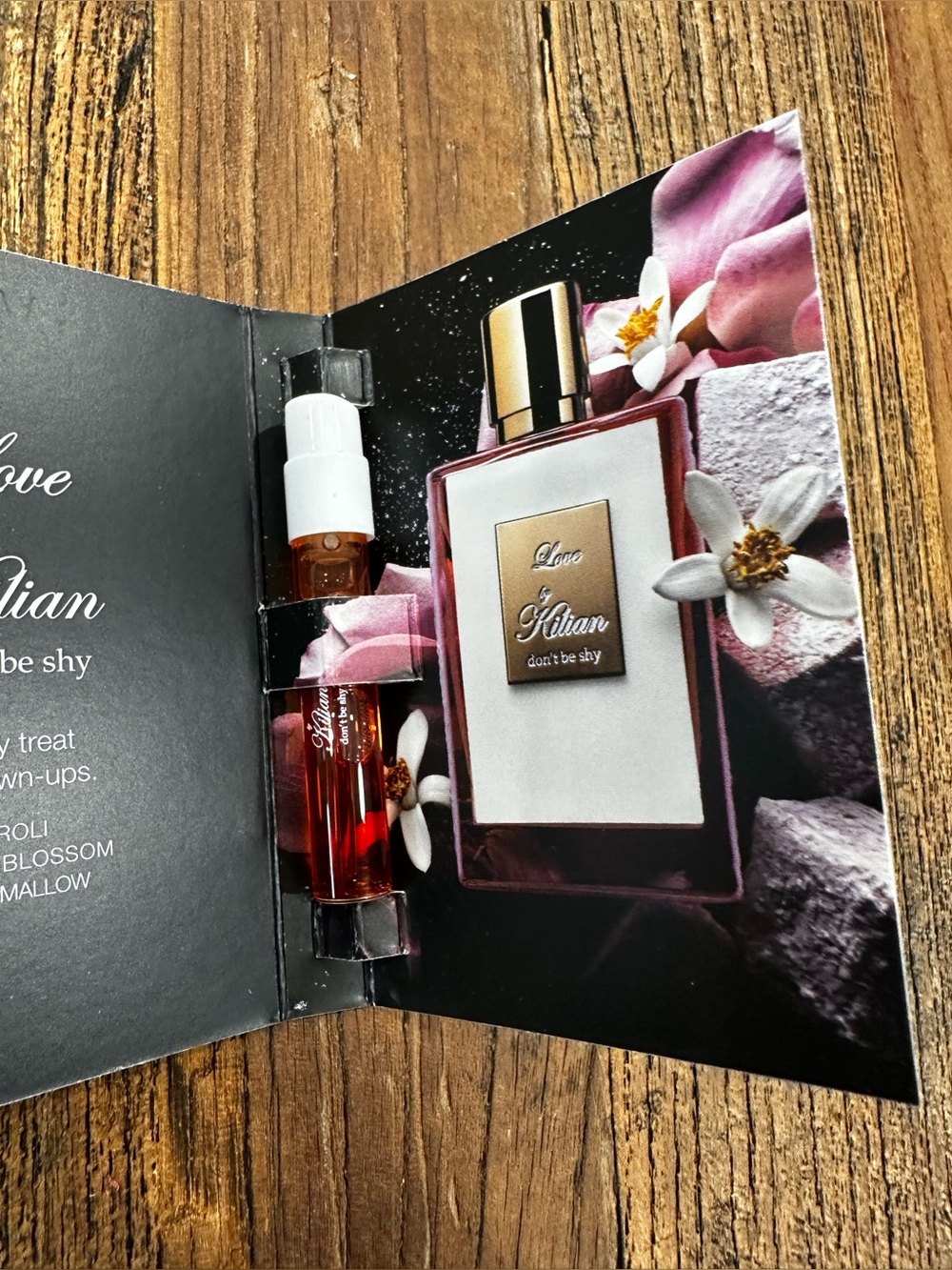 Assorted Perfume Sample Cards - Floral Mint, White, Black - Picture 5 of 7